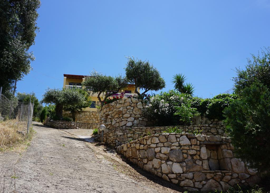 Sirios Apartments Apraos Dış mekan fotoğraf
