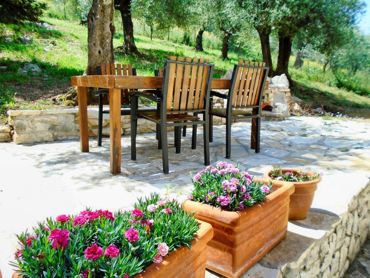Sirios Apartments Apraos Dış mekan fotoğraf