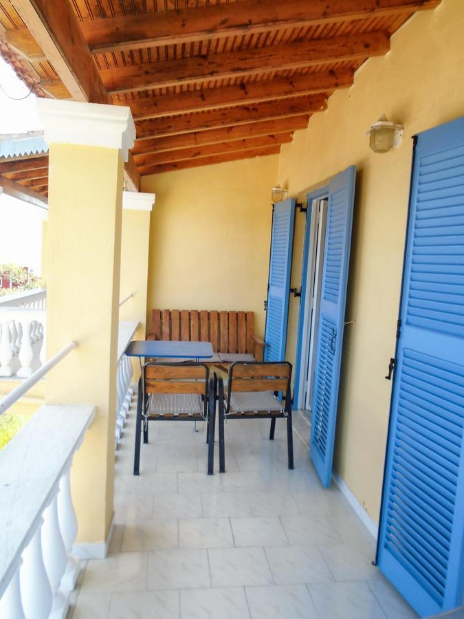 Sirios Apartments Apraos Dış mekan fotoğraf