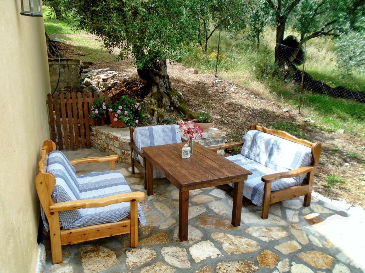 Sirios Apartments Apraos Dış mekan fotoğraf